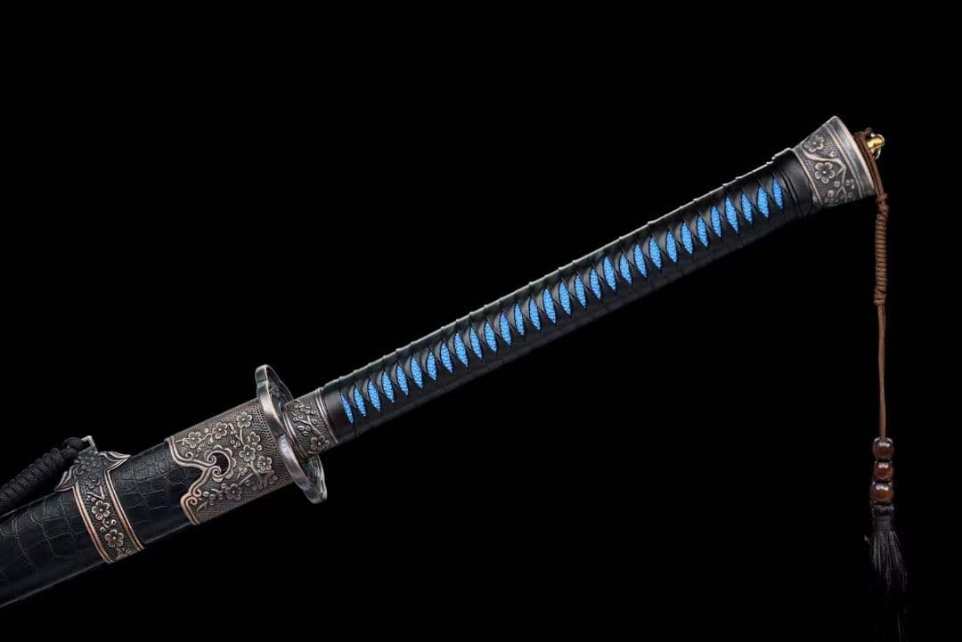 『刺繍春刀——焼天』 古兵器 武具　刀装具　日本刀　模造刀 居合刀 長尺