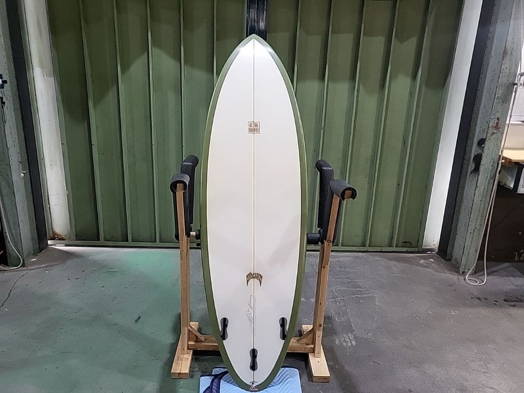 送料込みRETRO RIPPER 6.3 41.3Lフィン付き