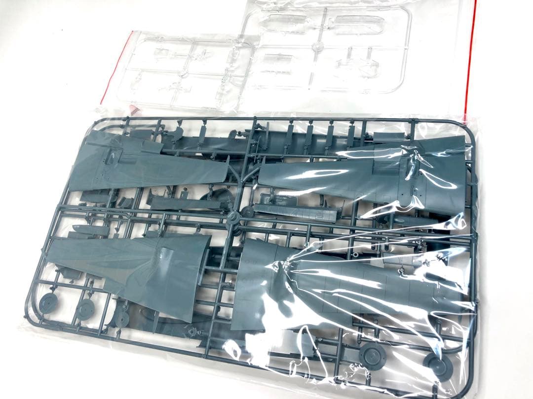 エデュアルド 1/48 鷹の日 Bf110C/D リミテッドエディション