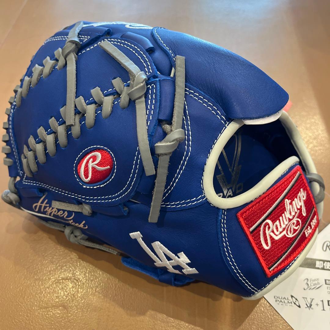 新品 値下げ中ローリングス軟式投手用 左投げドジャース