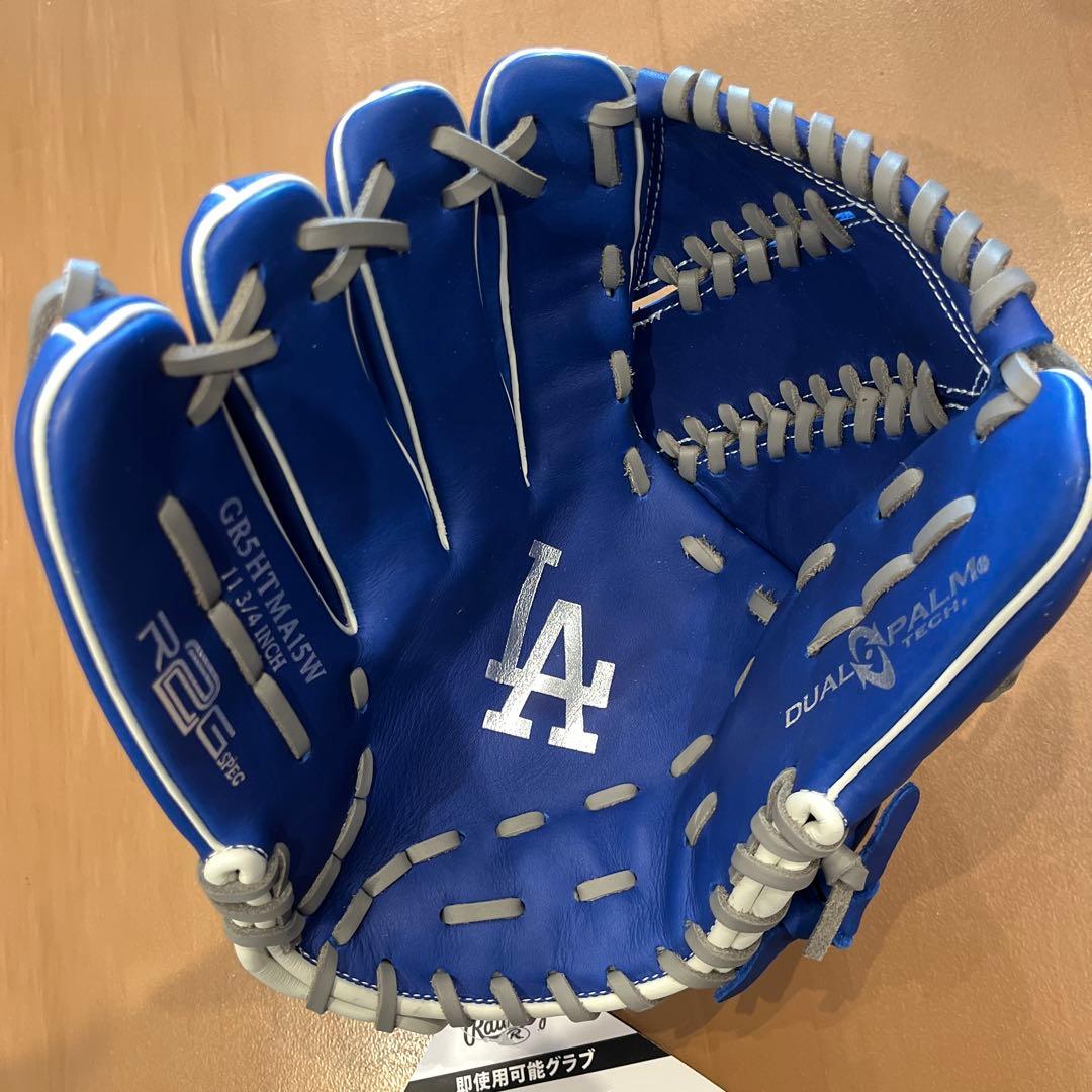 新品 値下げ中ローリングス軟式投手用 左投げドジャース