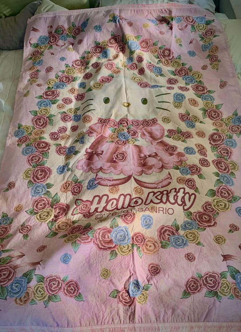 超レア25周年記念品♡ゴブラン織Hello Kittyベッドカバ195✖️127㎝
