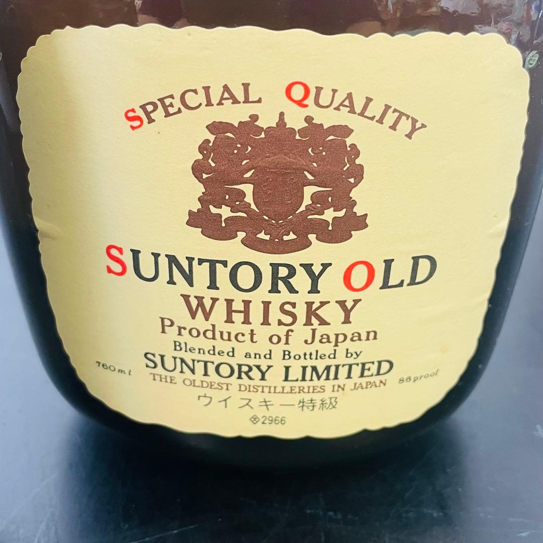 サントリーオールドウイスキー特級 G＆G甲冑ボトルカバー付き