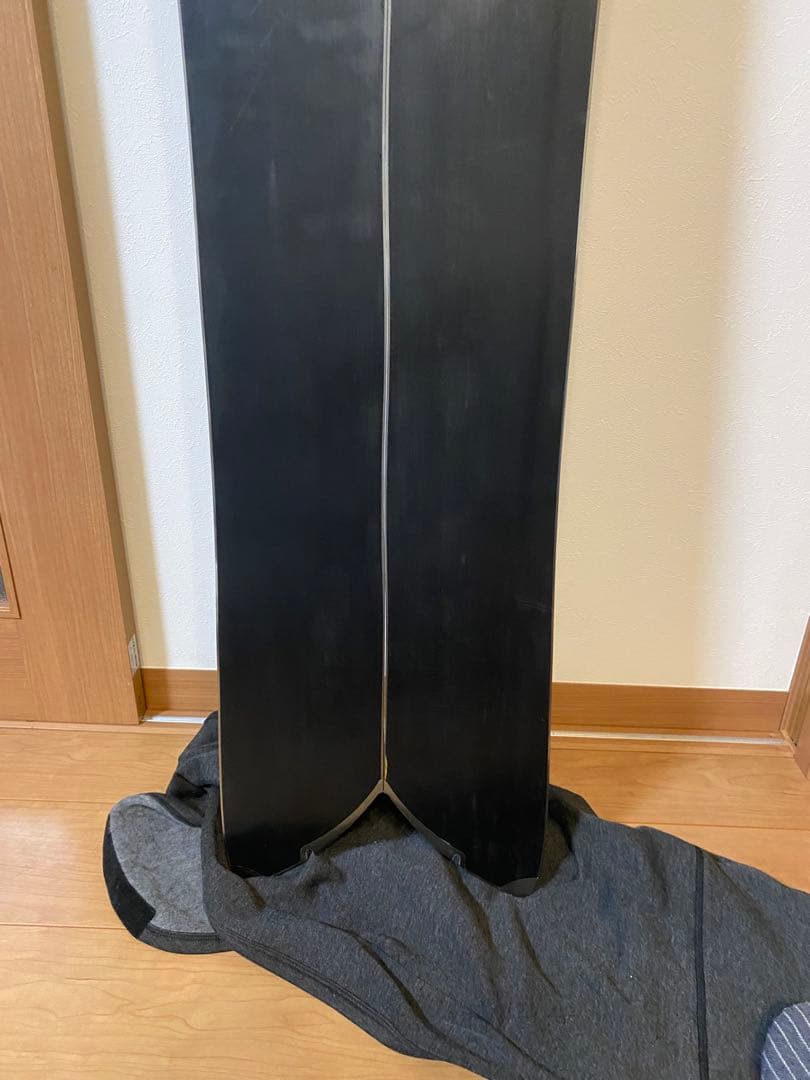 ジョーンズ　ストームチェイサー　スノーボード　スプリットボード