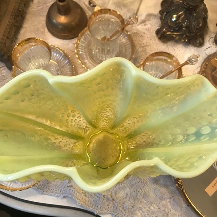 超BIG オールドフェントンFENTON ヴァセリン花瓶アンティークウランガラス