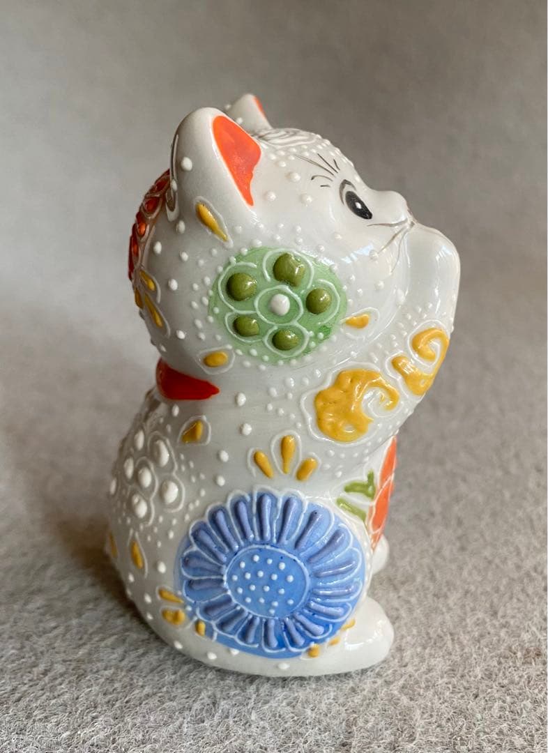 九谷焼・長峰／祈り猫　２.7号（白）