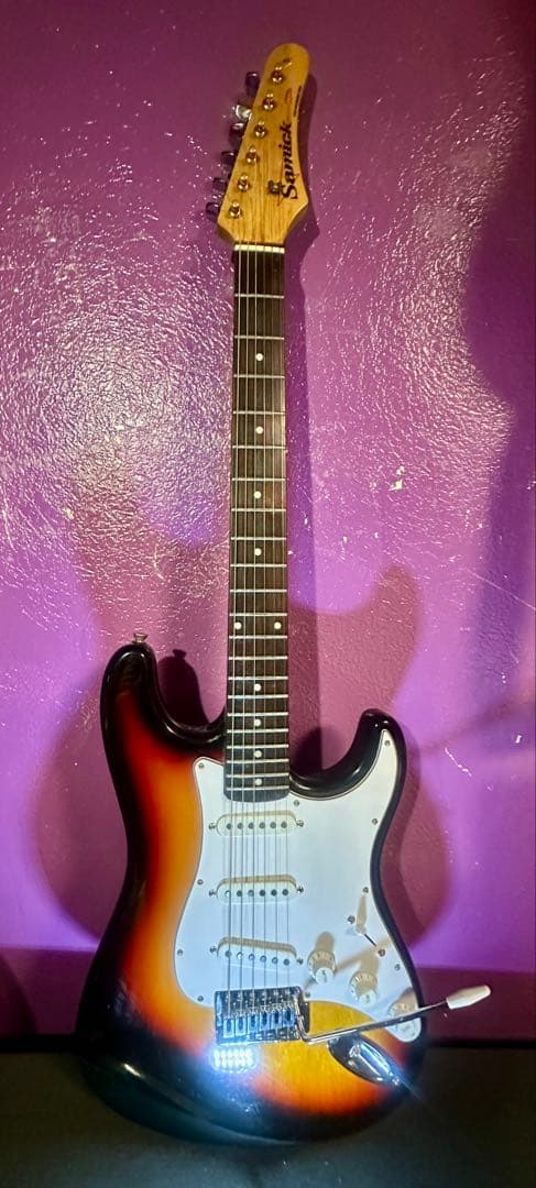 Samick ストラトキャスター サンバースト