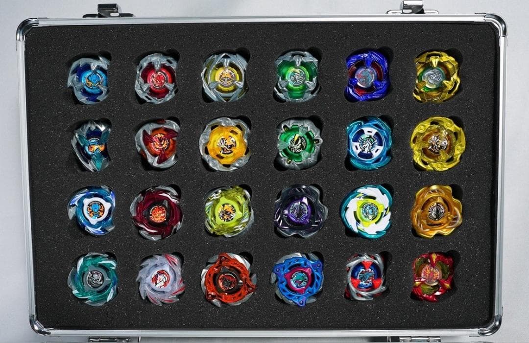 な*ん様 ケースのみ商品 ベイブレードX 収納box ギアケース B級品