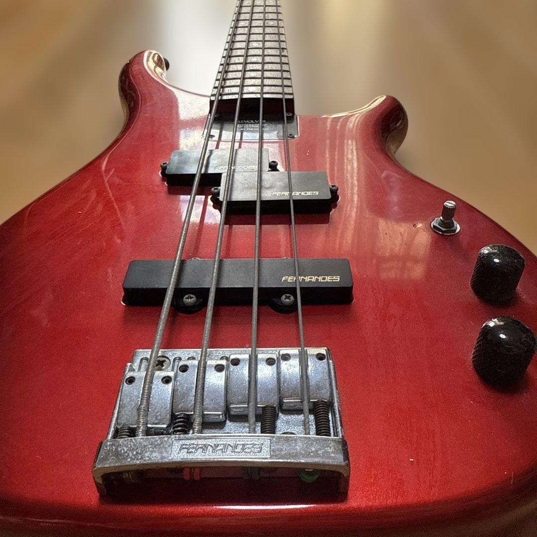 フェルナンデス　ベース　FETNANDES