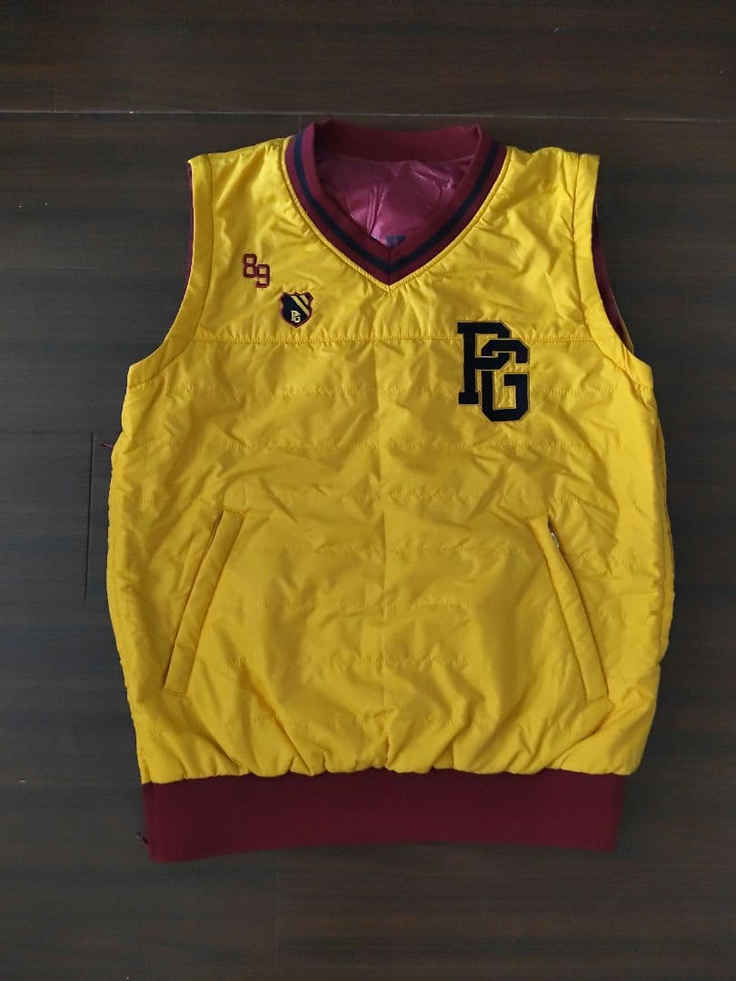 パーリーゲイツ リバーシブル 中綿、合わせやすいお色 4WAY、 値下げしました