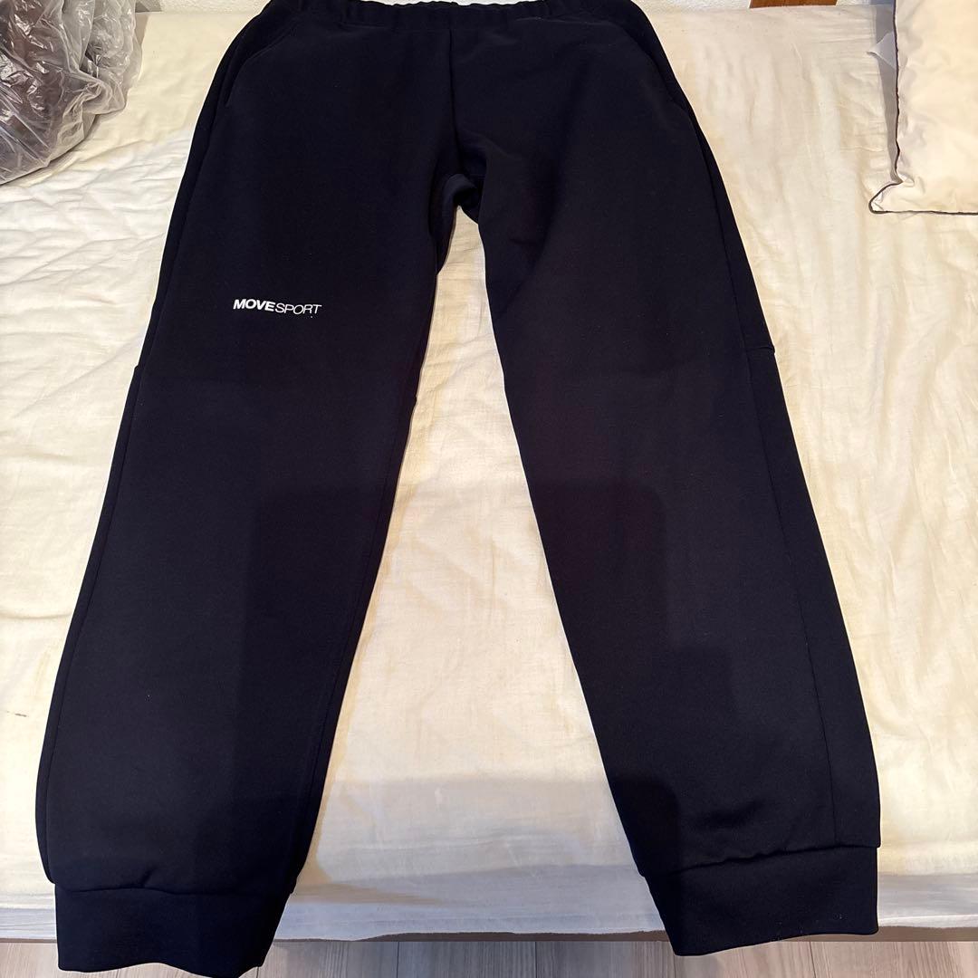 美品MVSP MOVE SPORT ネイビーセットアップ