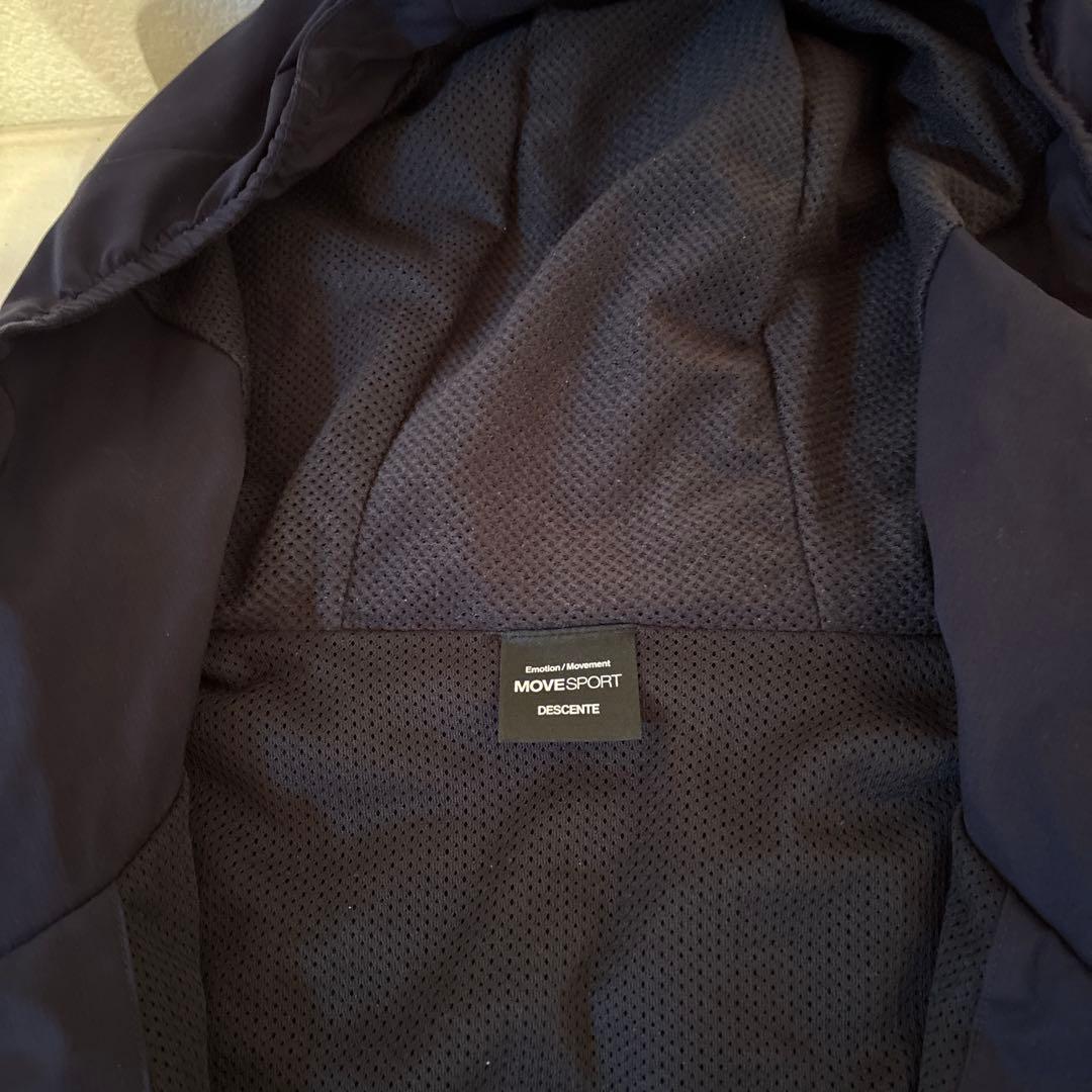 美品MVSP MOVE SPORT ネイビーセットアップ