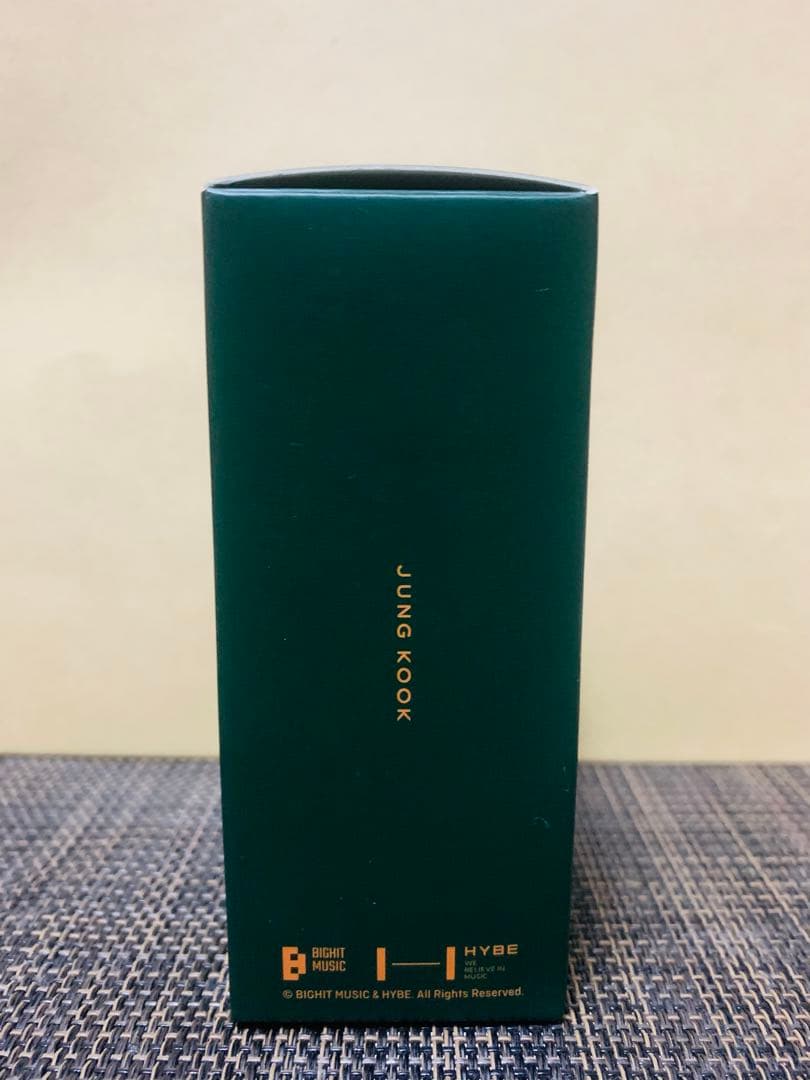 ジョングクGOLDEN パルファム 展示会　香水