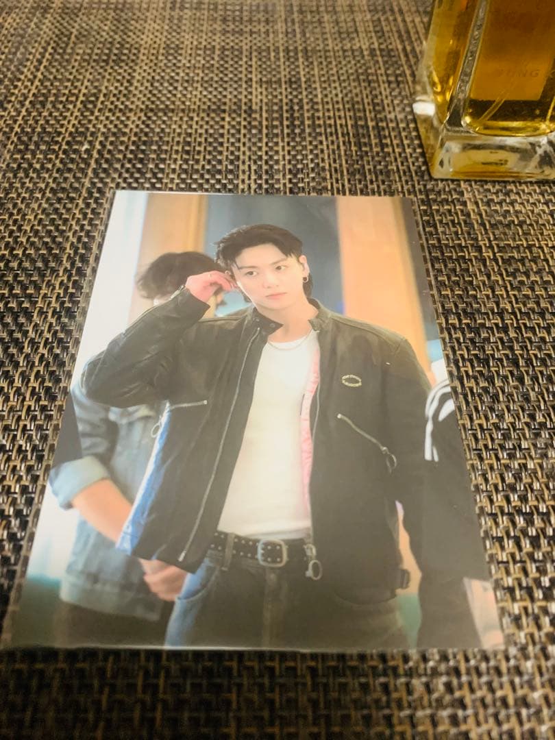 ジョングクGOLDEN パルファム 展示会　香水