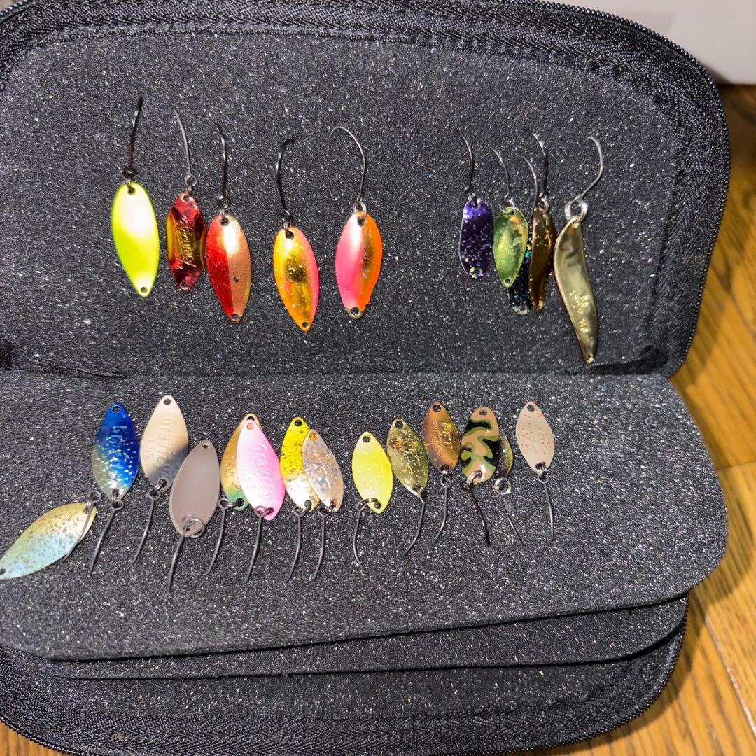 【ルアー計133点•その他小物あり】 エリアトラウト 管釣り引退セット