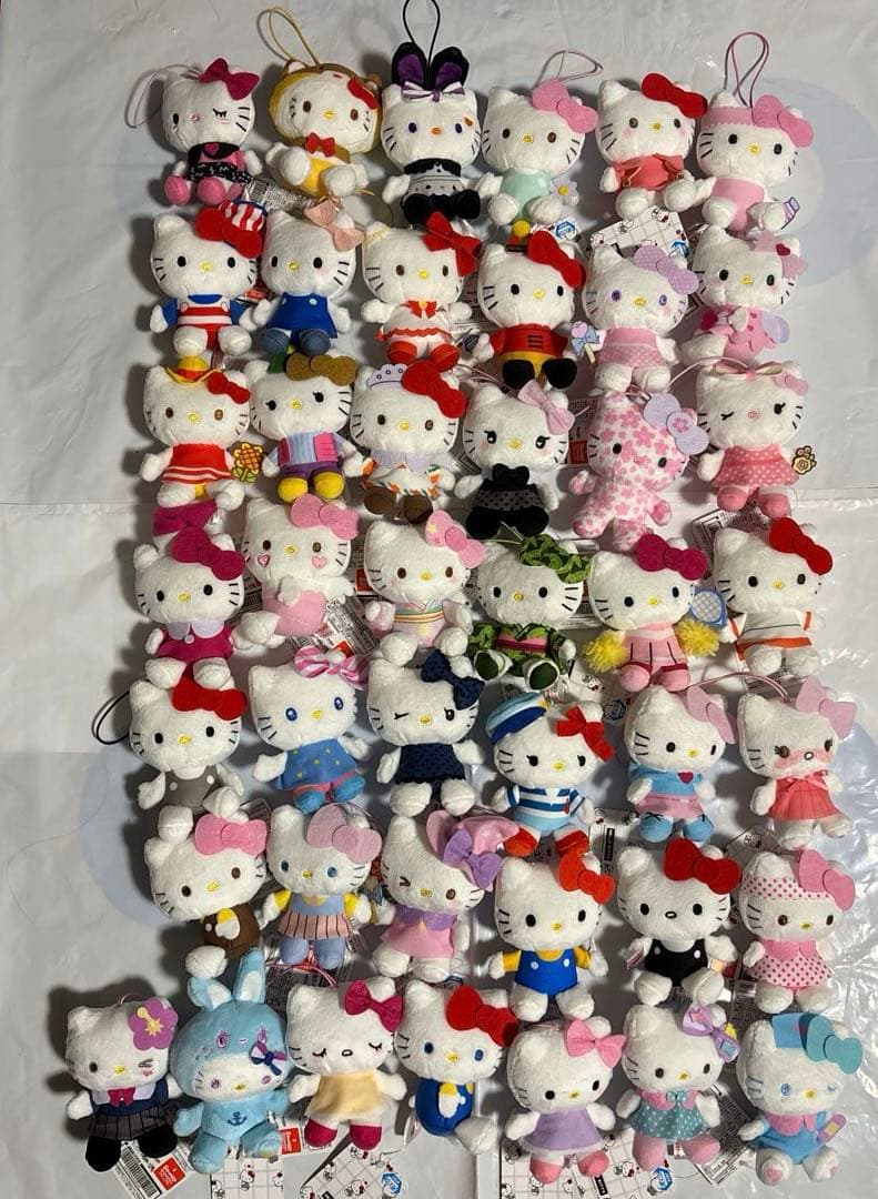 ハローキティ 50＋1 マスコット 43個セット