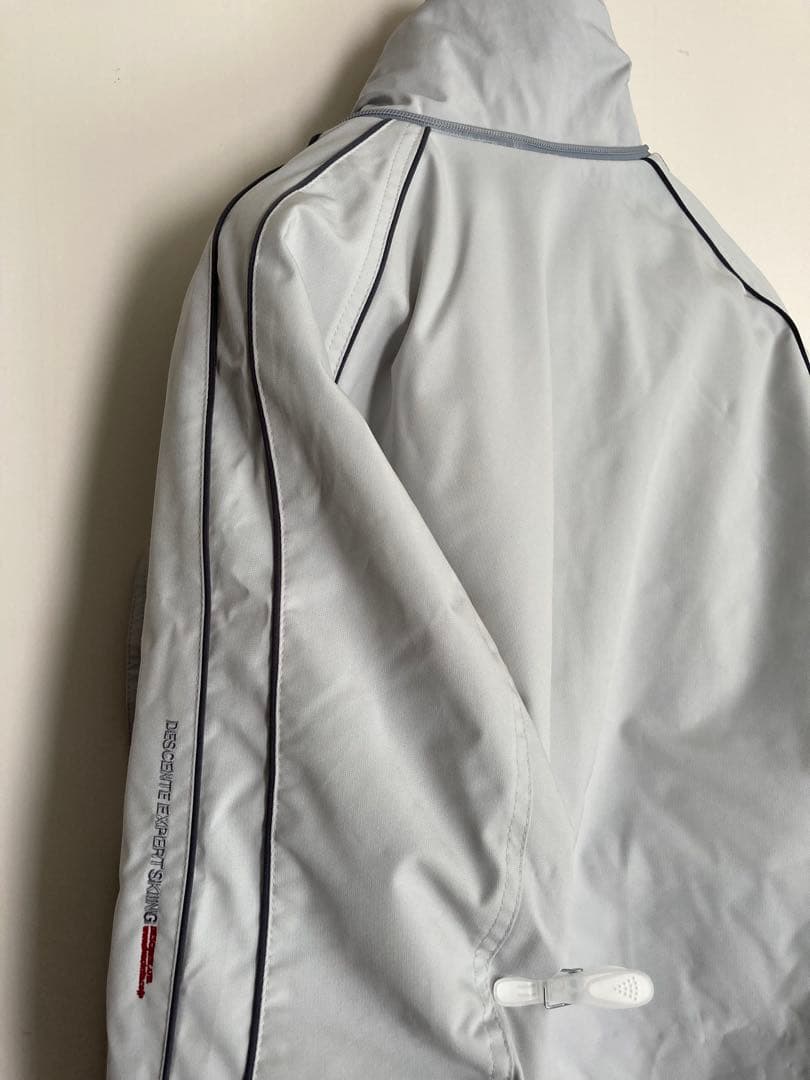 ミカ　DESCENT スキーウェア耐水性　上下