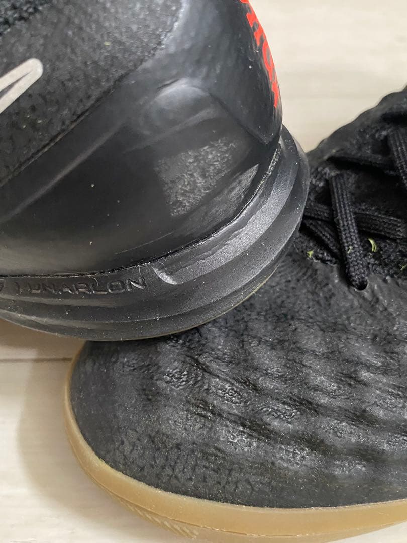 美品　フットサルシューズ　ナイキマジスタXプロキシモⅡ .IC NIKE