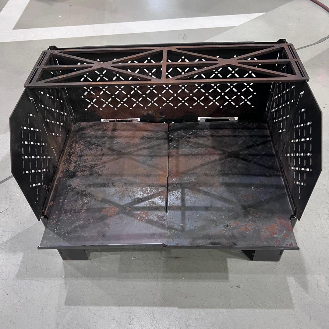 TAKIBI BASE 焚火台 日日(HIBI)