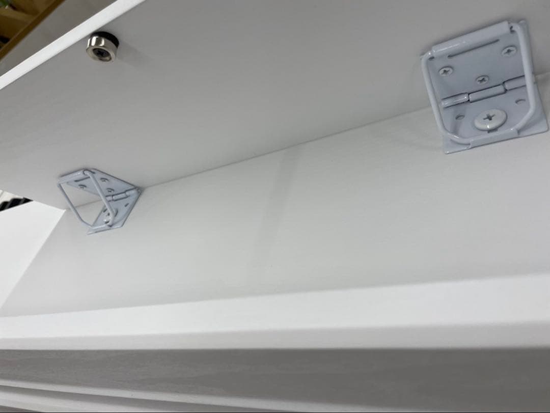 電子ピアノ88鍵盤　ハンマーアクション鍵盤　３本ペダル　ホワイト