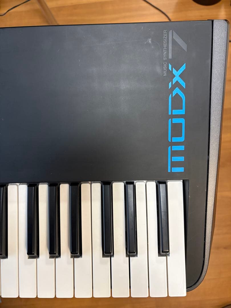 Yamaha MODX7 シンセサイザー 76鍵