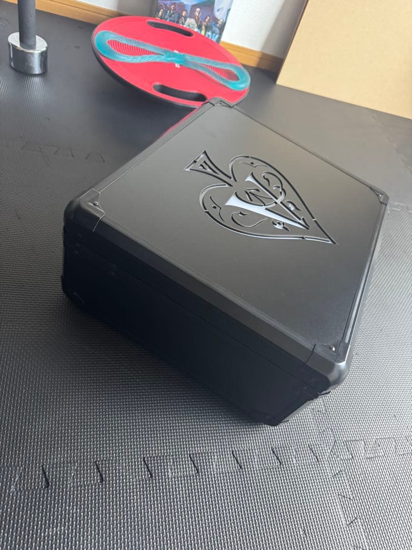 アルマンド　アタッシュケース　シャンパン　LED