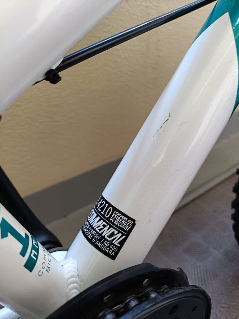 コメンサル RAMONES 16