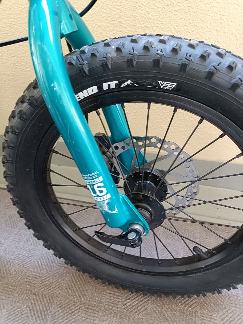 コメンサル RAMONES 16