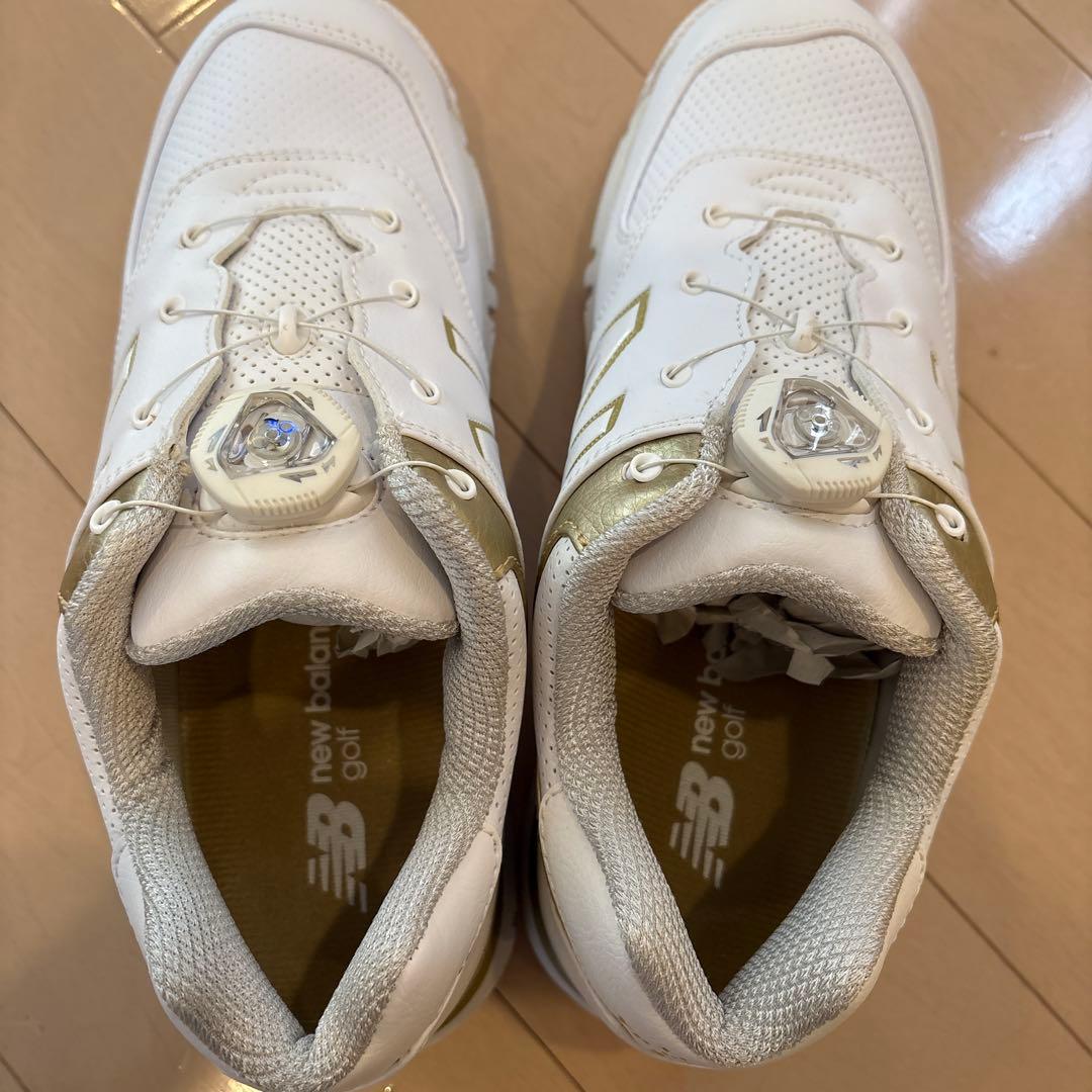 New Balance 574 ホワイト/ゴールド ゴルフシューズ