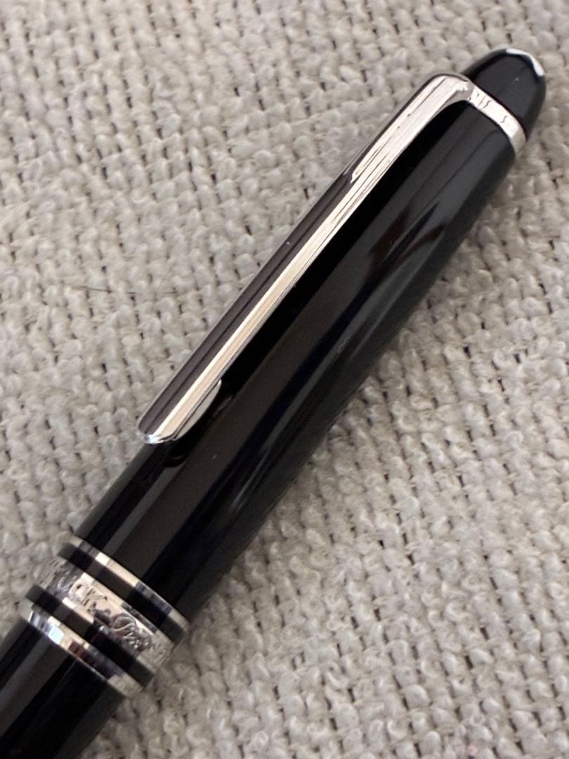 イ*ー様 ◾️プラチナ◾️モンブランP164 ボールペン◾️マイスターシュテュッ
