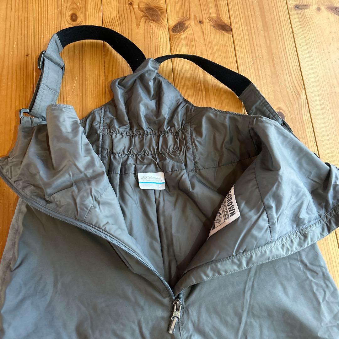 コロンビア　スキーウェア　 Mサイズ（140〜150センチ）女子