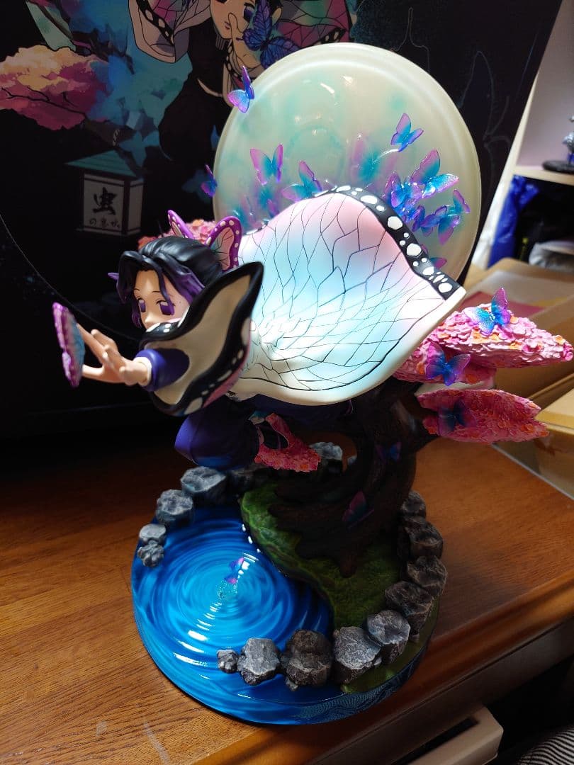 鬼滅の刃 蟲柱・胡蝶しのぶ ガレージキット スタチュー