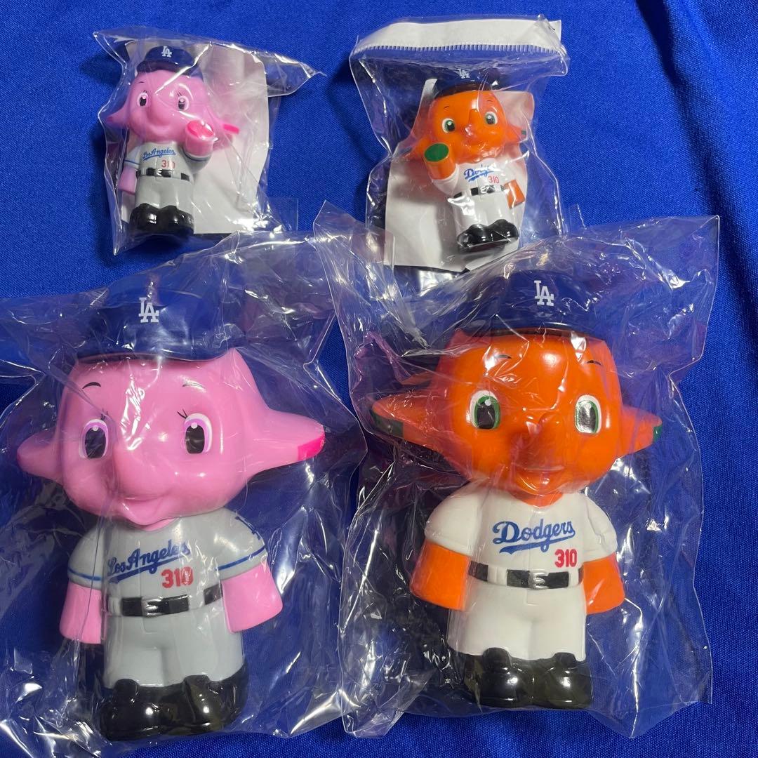 サトちゃん サトコちゃん 貯金箱と指人形フィギュア ソフビ LAドジャースセット