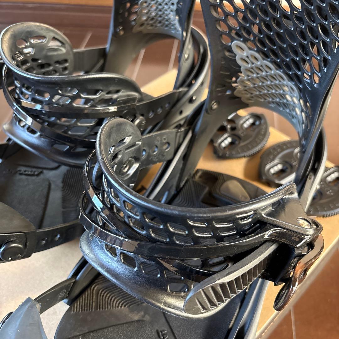 Burton Escapade WMS Mサイズ ブラック 2018