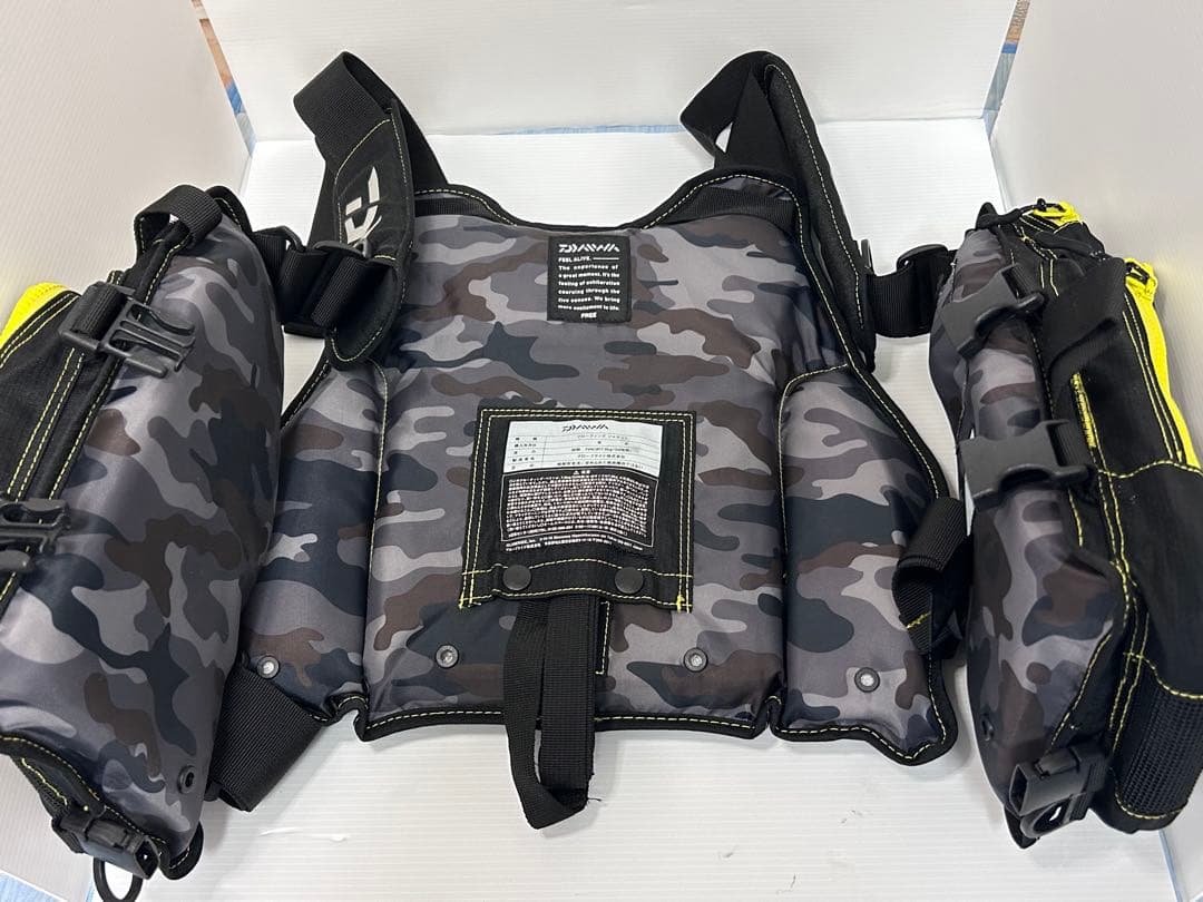 ダイワ　フローティングベスト