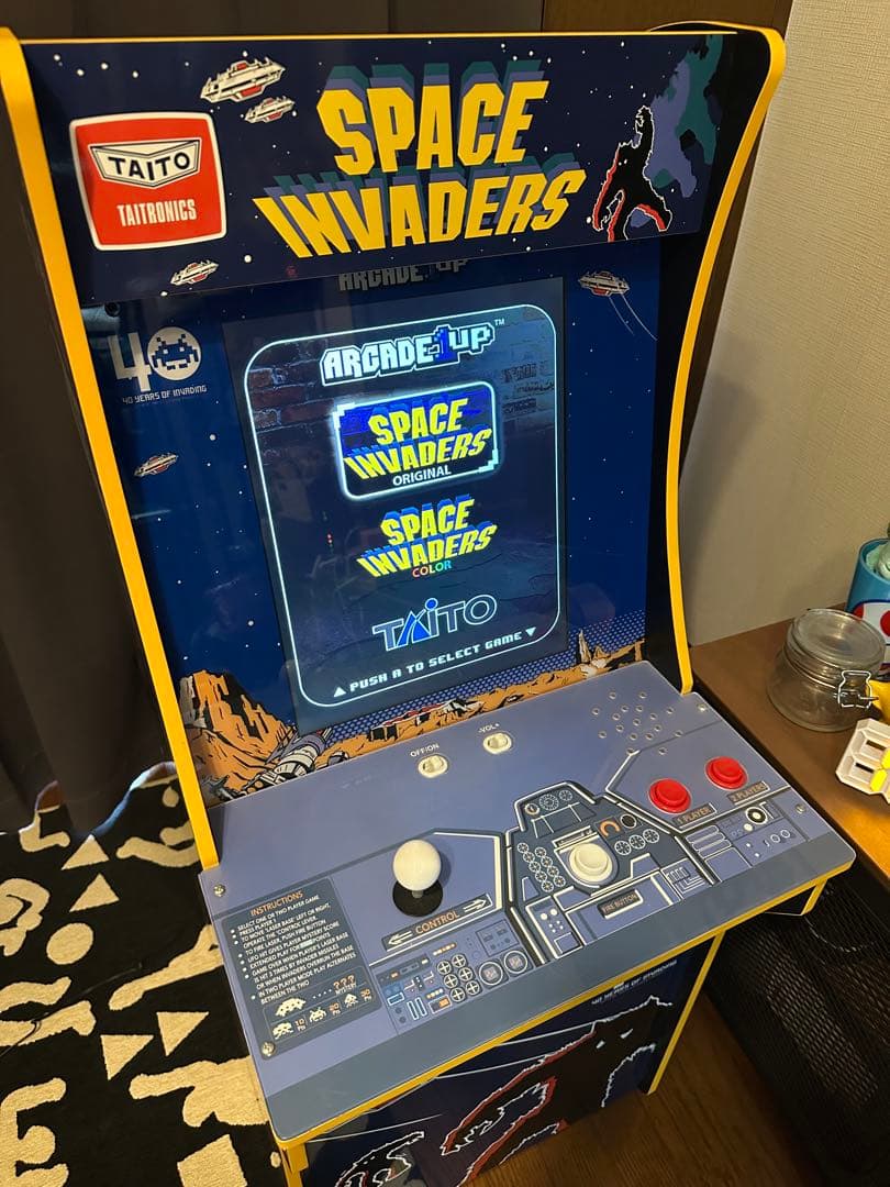 ARCADE1UP スペースインベーダー 40周年記念モデル