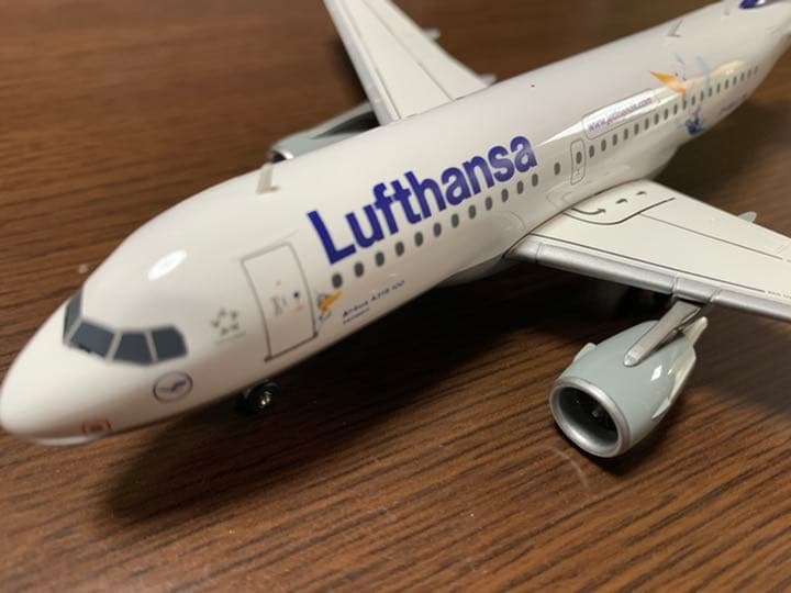 1/200 ルフトハンザ　A319-100 特別ペイント