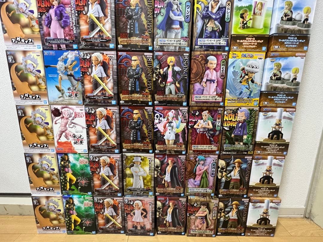 未開封 ワンピースフィギュア 56個 まとめ売り DXF ONE PIECE