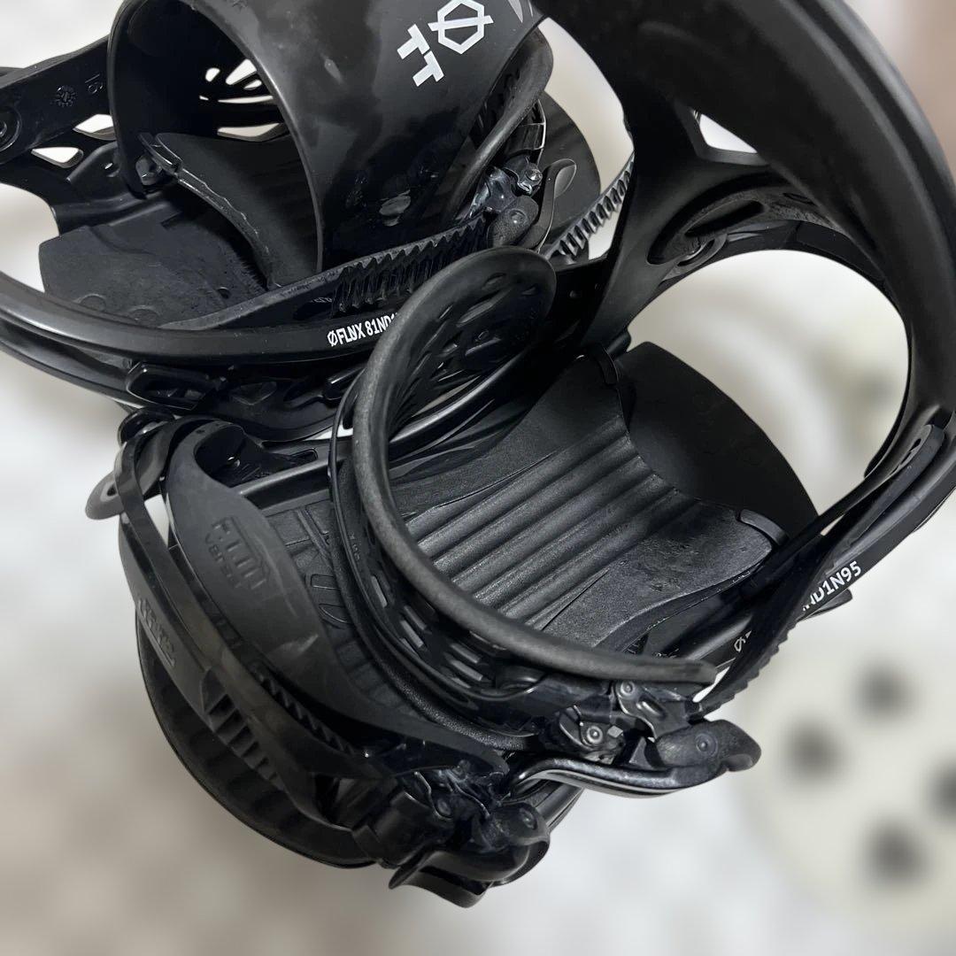 FLUX TT スノーボードビンディング 黒/グレー