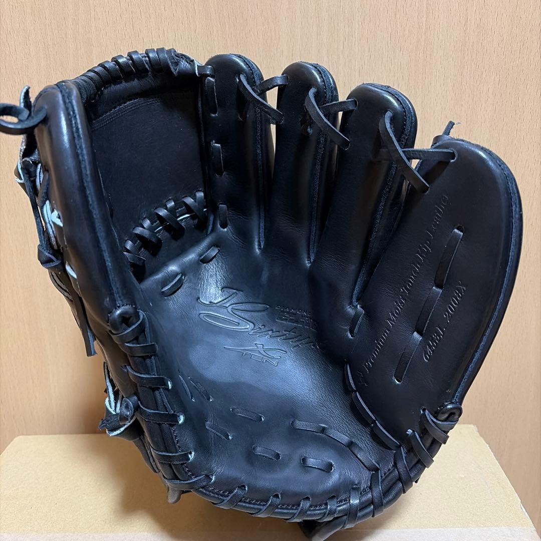 Nike 投手用硬式グラブ 右投げ用 黒