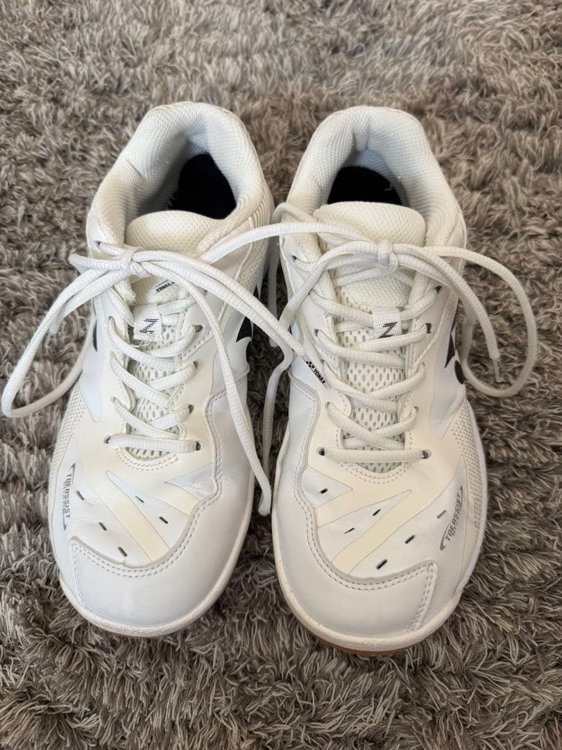 ヨネックス65zシューズ26.5cm