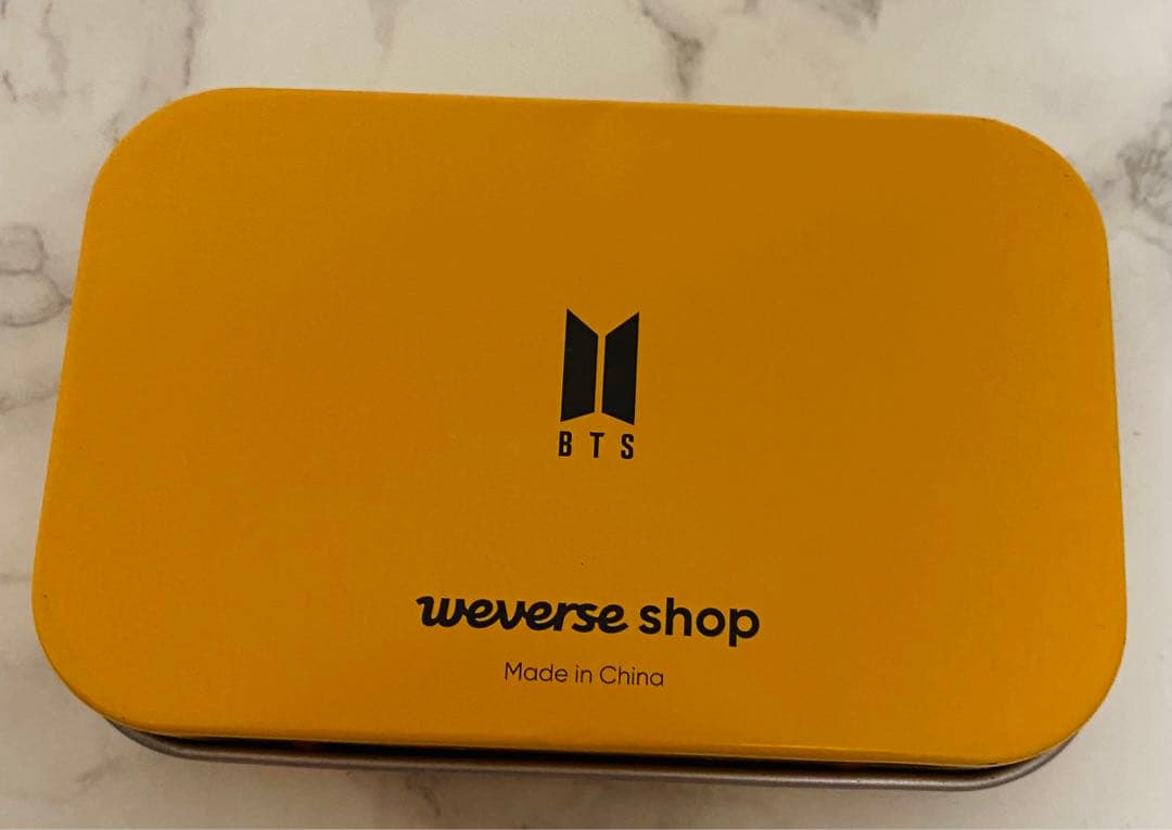 BTS Butter 公式 グッズ カーディガン スマートトック