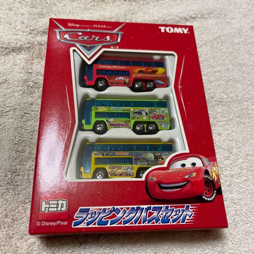 カーズトミカ　ラッピングバスセット