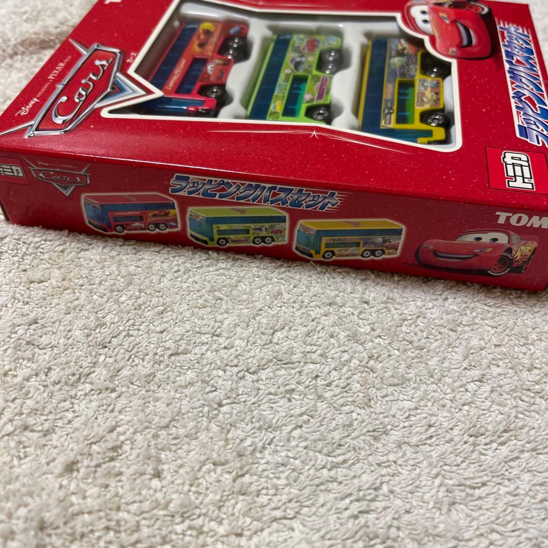 カーズトミカ　ラッピングバスセット