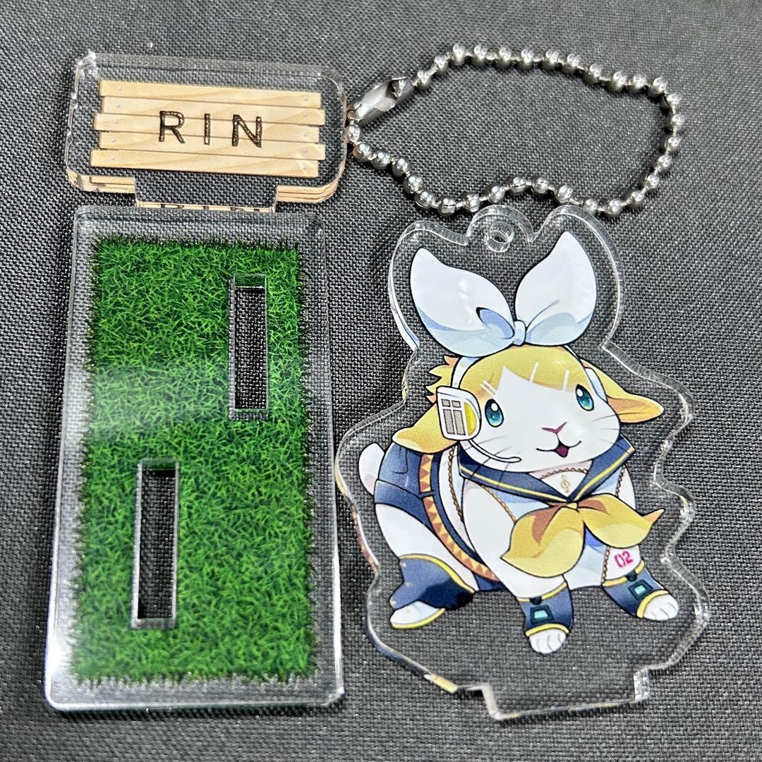 初音ミク×井口病院コラボ 鏡音リン アクリルスタンド アクリルキーホルダー 兎