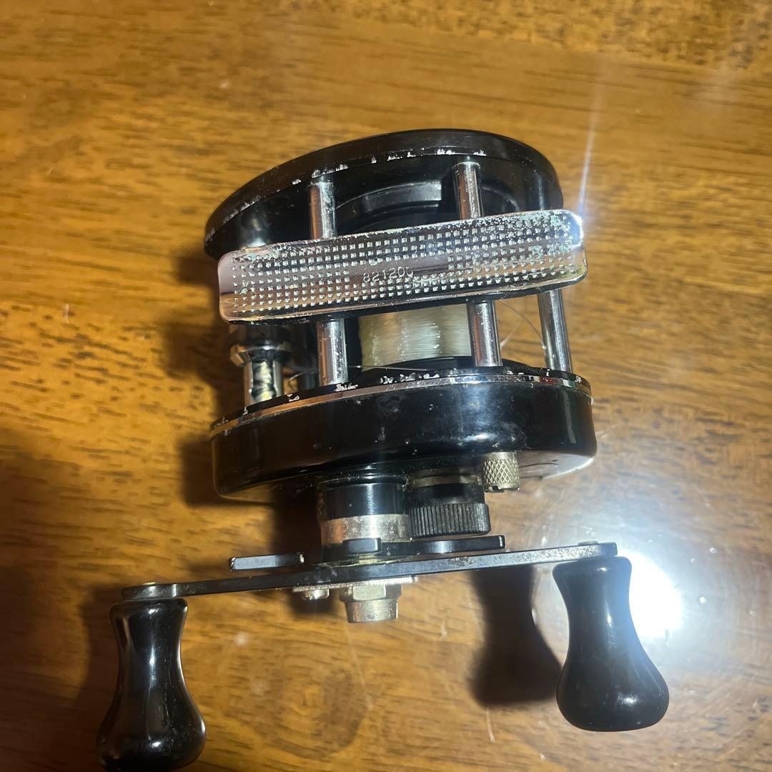 リール ABU AMBASSADEUR 2000C