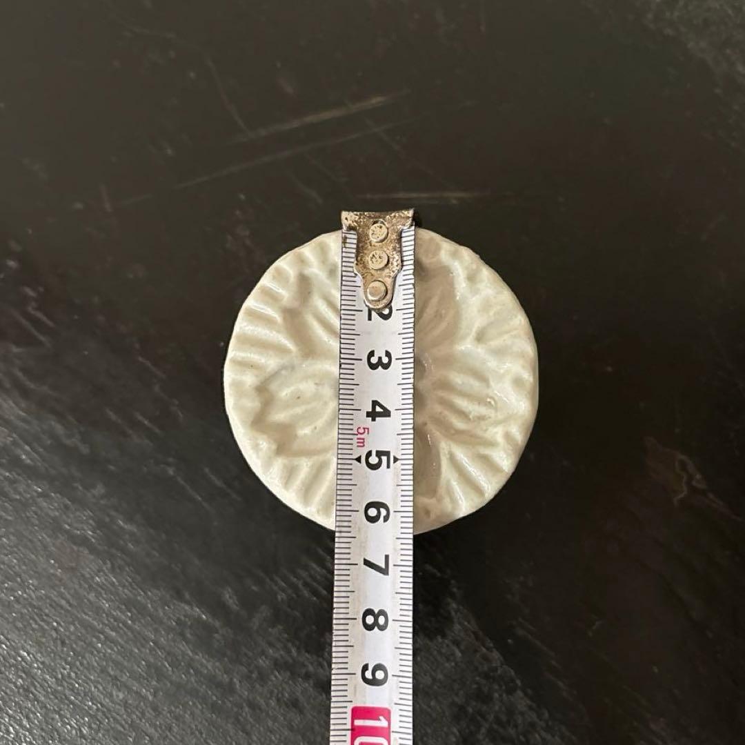 李朝餅型　⑤菓子型　白磁　堅手　韓国アンティーク　古道具　古民芸　古陶磁