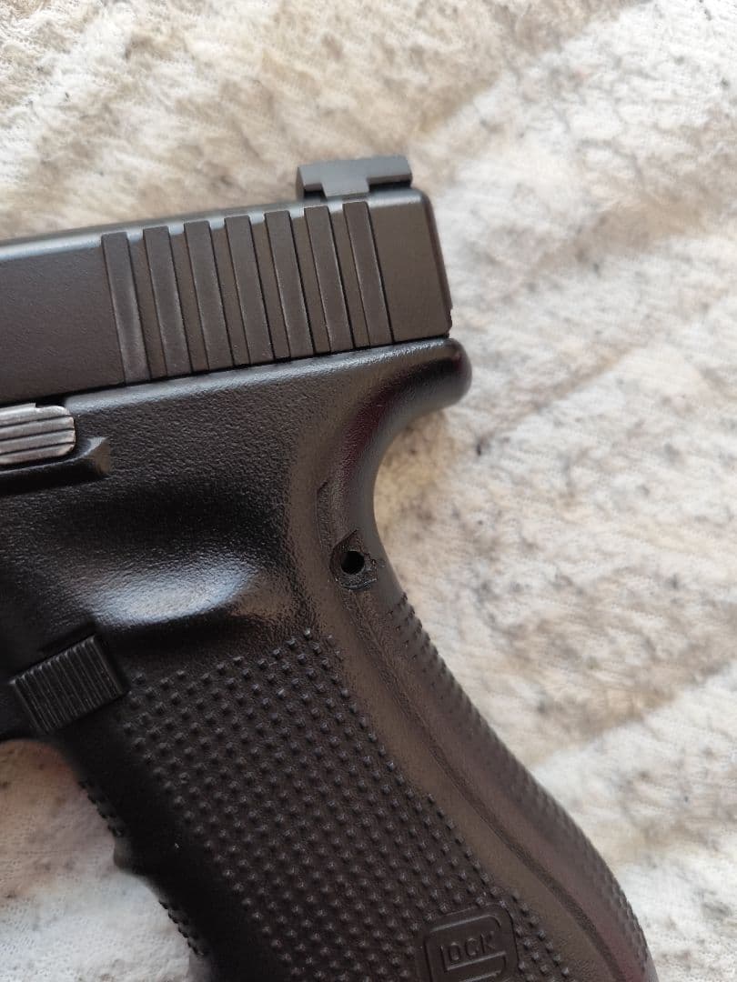 専用出品　東京マルイ　グロック17gen4　樹脂製