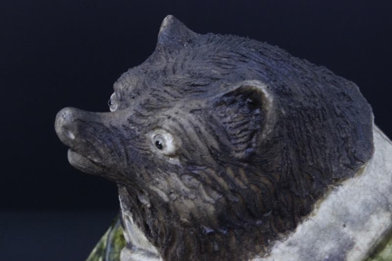 古い時代◆釉薬(うわぐすり・ゆうやく)　五彩陶器　焼き物　狸　たぬき◆30㎝