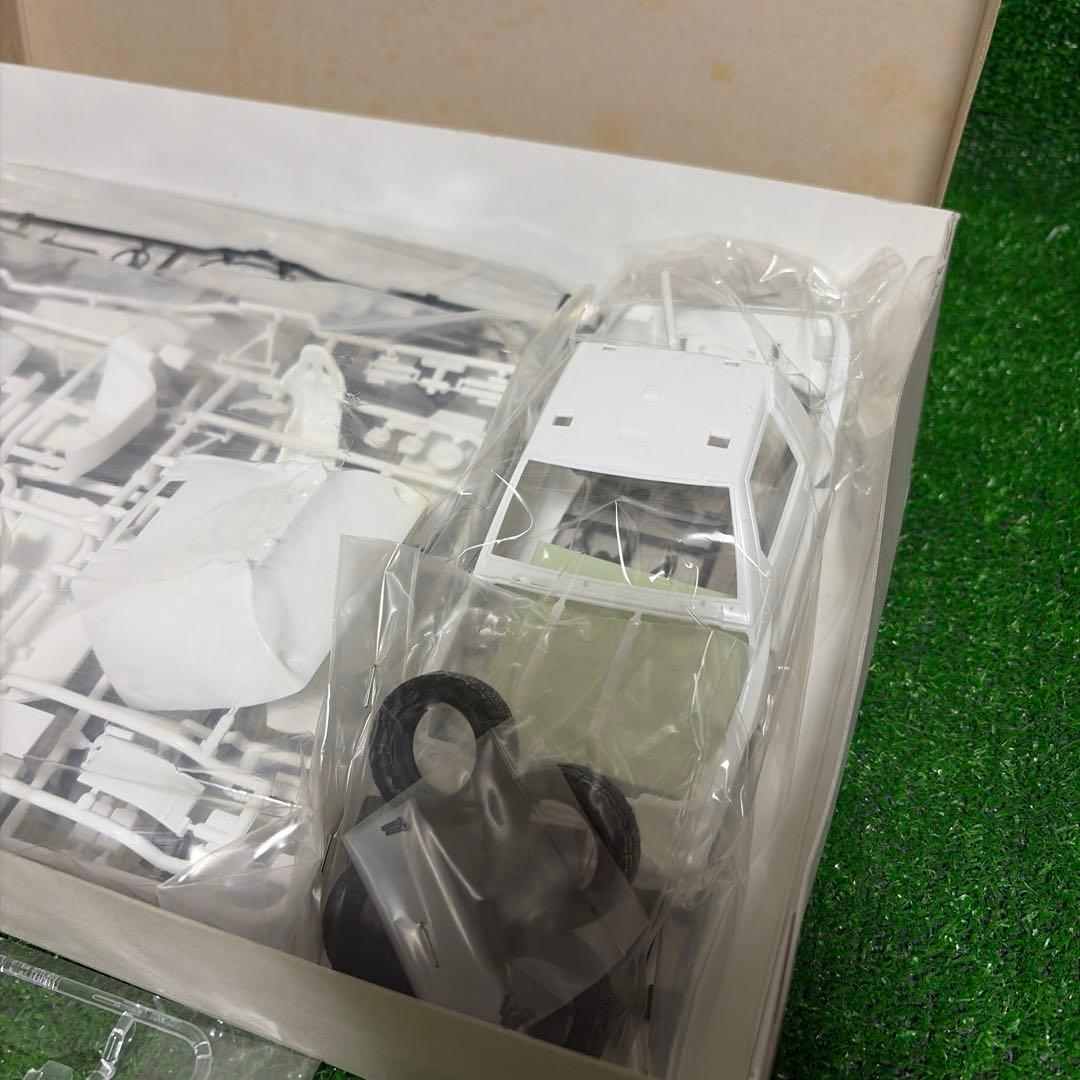 タミヤ1/24 三菱パジェロ92年パリ〜ル・カップ優勝車 プラモデル